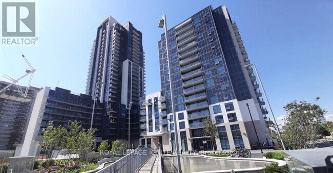 property at 20 Meadowglen Pl