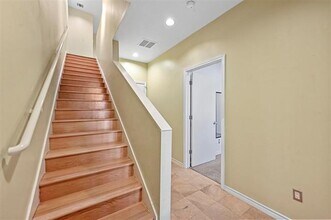 3250 Cambrick St in Dallas, TX - Building Photo - Building Photo