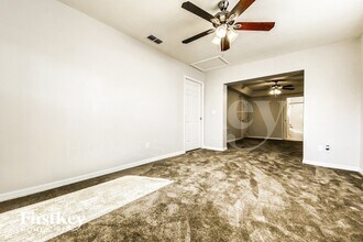 6017 Kiteridge Dr in Fish Hawk, FL - Building Photo - Building Photo