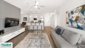 4950 W Prescott St in Tampa, FL - Building Photo