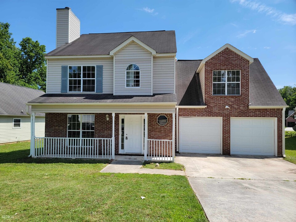 1100 Hidden Brook Trail in Atlanta, GA - Building Photo