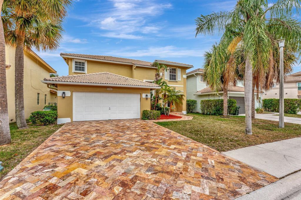 6520 NW 41st Ter in Coconut Creek, FL - Building Photo