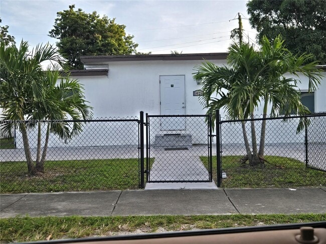 property at 1420 NW 116th St