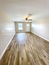 1101 Cardinal Crk Dr in Clarksville, TN - Building Photo - Building Photo