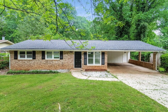 property at 7006 Knollwood Dr
