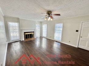 135 S Greer St in Memphis, TN - Building Photo - Building Photo