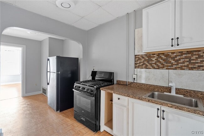 property at 319 N Salina St