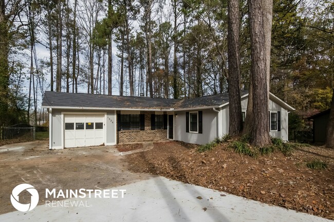 1824 Merry Oak Rd SW in Marietta, GA - Building Photo - Building Photo