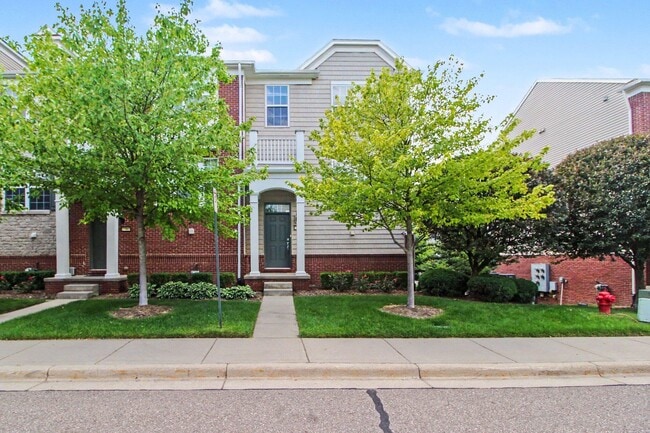 property at 27971 Middleton Dr