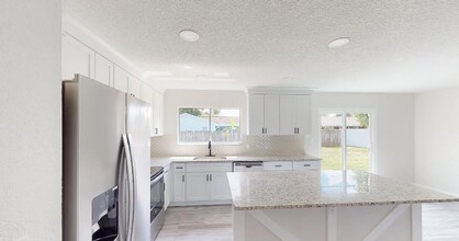 1214 Port Malabar Blvd NE in Palm Bay, FL - Building Photo - Building Photo