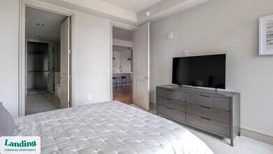 1414 Wood Hollow Dr, Unit 1-713 in Houston, TX - Building Photo - Building Photo