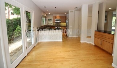 133 Tiburon Blvd in Mill Valley, CA - Building Photo - Building Photo