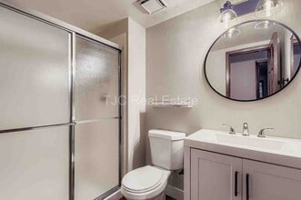7814 E Phillips Cir in Centennial, CO - Building Photo - Building Photo