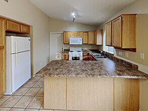12751 W Palm Ln in Avondale, AZ - Building Photo - Building Photo