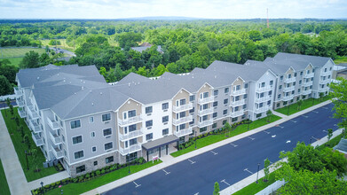 Somerville Parc in Somerville, NJ - Foto de edificio - Building Photo