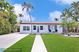 7517 Hispanola Ave in North Bay Village, FL - Foto de edificio - Building Photo