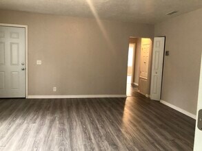 294 Roosevelt Dr in Ormond Beach, FL - Building Photo - Building Photo