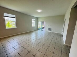 5624 Beggs Rd in St. Cloud, FL - Building Photo - Building Photo