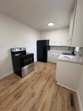 1401 Edgemoor Dr in El Dorado, KS - Building Photo - Building Photo