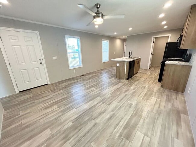 52962 N Yorktown Ct in Chesterfield, MI - Building Photo - Building Photo