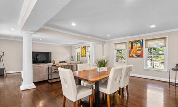 8620 Stableview Ct in Gaithersburg, MD - Building Photo - Building Photo