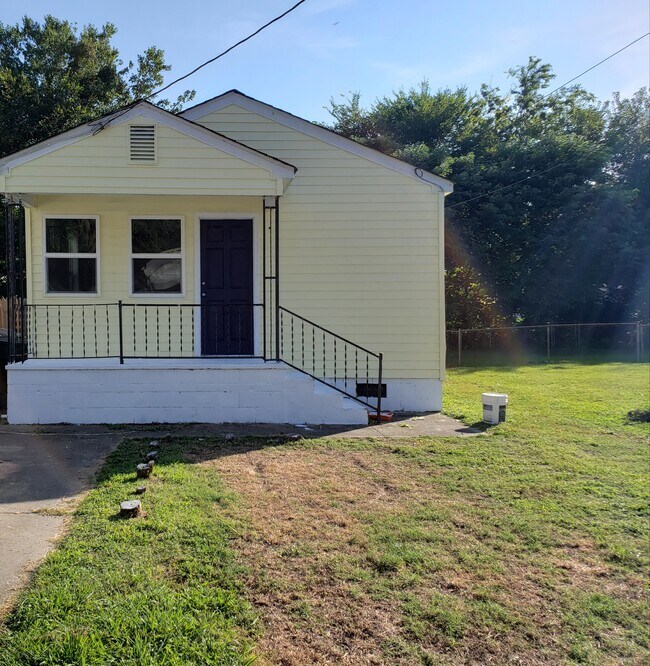 619 Rolfe St Rentals in Hampton, VA