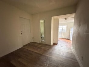 728 Columbia St in Orlando, FL - Building Photo - Building Photo