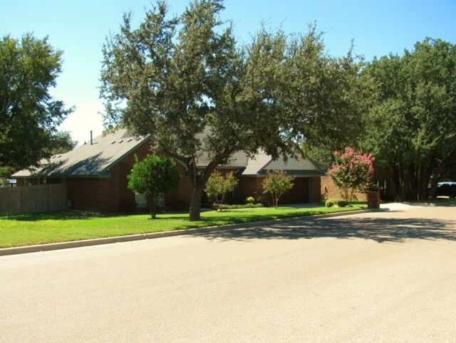 1804 Rocky Mountain Trail in Harker Heights, TX - Building Photo