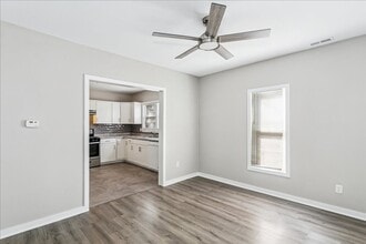 104 N Main St in Rose Hill, KS - Building Photo - Building Photo