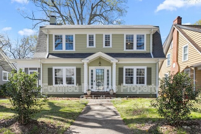 property at 915 N Eugene St