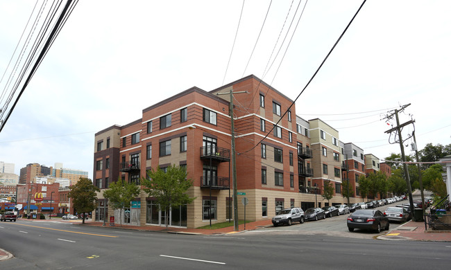 Cedar Broad in Richmond, VA - Foto de edificio - Building Photo