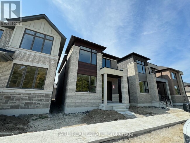 85 Albert Newell Dr in Markham, ON - Building Photo - Building Photo