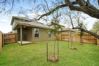 10379 Clearwater Wy in San Antonio, TX - Building Photo - Building Photo