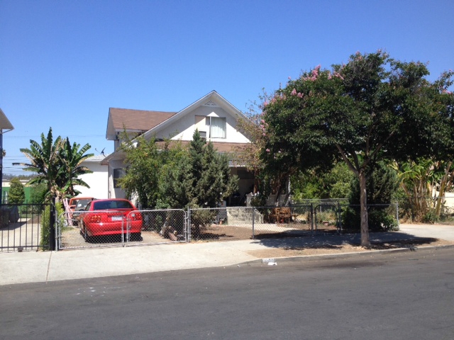 2651-2653 Sichel St in Los Angeles, CA - Building Photo