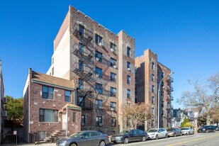 9524 Fort Hamilton Pky in Brooklyn, NY - Building Photo