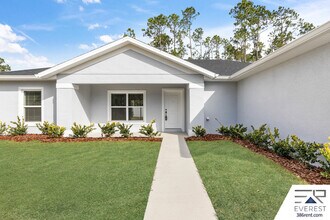 71 Point of Woods Dr in Palm Coast, FL - Building Photo - Building Photo