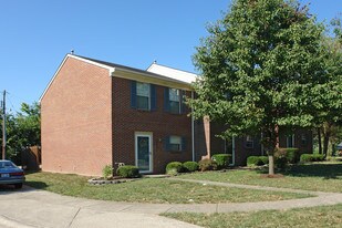 2800-2804 Point Ct in Lexington, KY - Building Photo