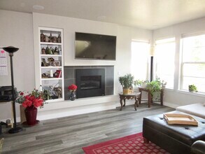 8840 Yates Dr in Westminster, CO - Building Photo - Building Photo