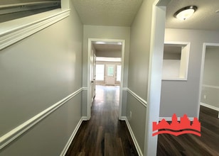 Charming and Updated 2-Bedroom Home for Rent! in Memphis, TN - Building Photo - Building Photo
