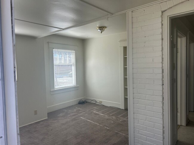 54 S Wells Ave in Reno, NV - Building Photo - Building Photo