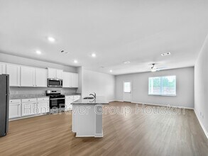 2510 Green Jasper Dr in Arcola, TX - Building Photo - Building Photo