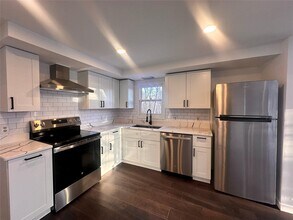188 Poppy Ln in Marlboro, NY - Building Photo - Building Photo