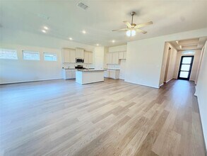 24539 Greeley Lake Dr in Katy, TX - Building Photo - Building Photo