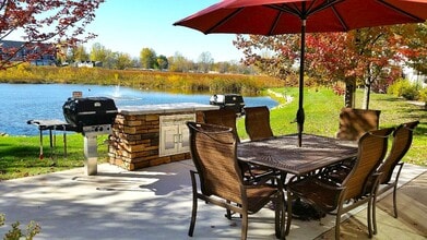 Bridgewater Estates in Alexandria, MN - Building Photo - Building Photo