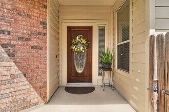 16 Marina Way in Montgomery, TX - Building Photo - Building Photo