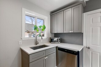 70 Manners Ave in Brockton, MA - Building Photo - Building Photo
