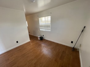 616 Hendricks Ave in East Los Angeles, CA - Building Photo - Building Photo