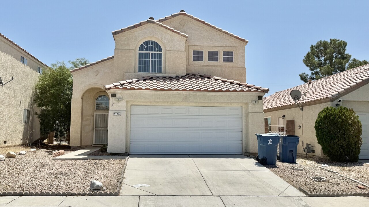 3726 Penedos Dr in Las Vegas, NV - Building Photo