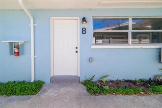 13388 1st St E in Madeira Beach, FL - Building Photo - Building Photo