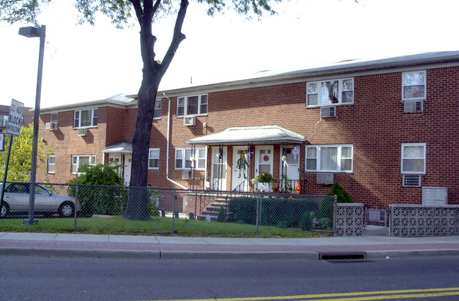 382 Fairview Ave in Fairview, NJ - Building Photo - Building Photo